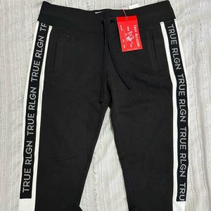 True religion women’s joggers